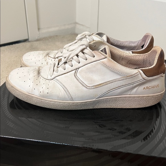 PANTOFOLA D'ORO Mens US 11 EUR 43 Used Leather Italian sneakers - Picture 5 of 6